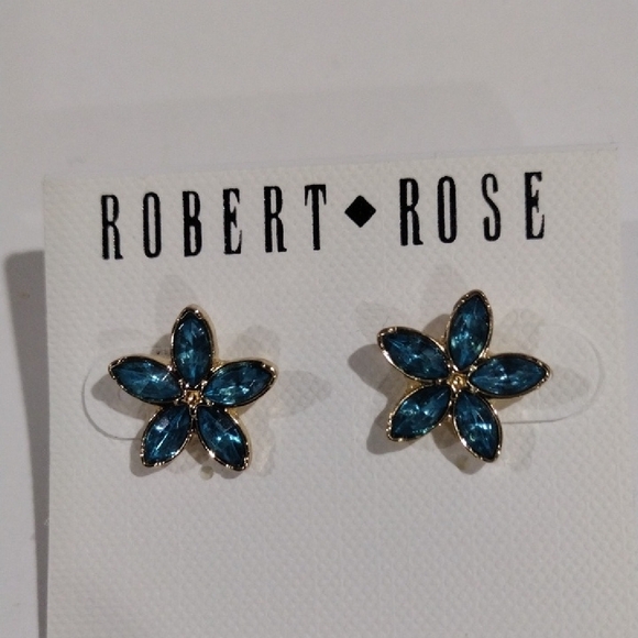Robert Rose Gold tone Blue Flower Design Stud Earrings - Women's Fashion Jewelry - Picture 4 of 8